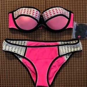 VS Swim NWT